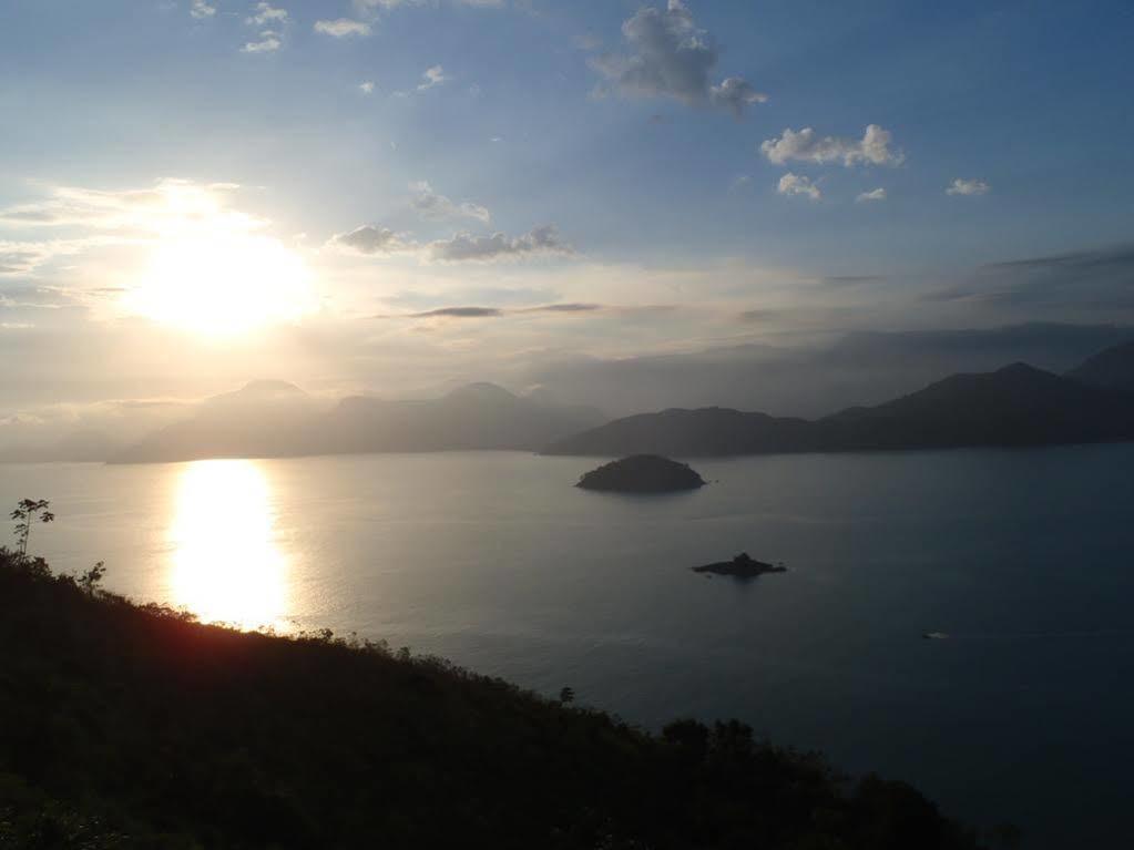 Pousada Todas As Luas Ubatuba Bagian luar foto